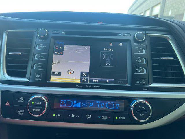 used 2019 Toyota Highlander car, priced at $30,014