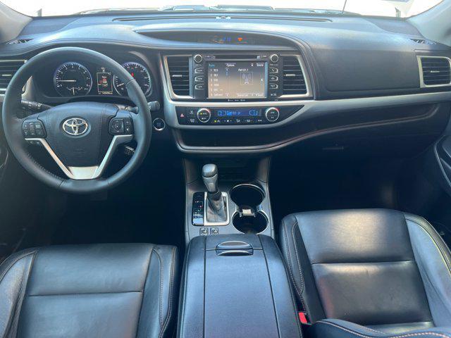 used 2016 Toyota Highlander car, priced at $20,994