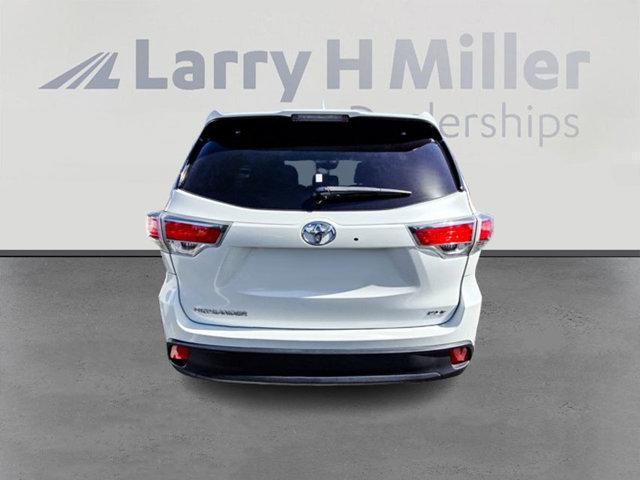 used 2016 Toyota Highlander car, priced at $20,994
