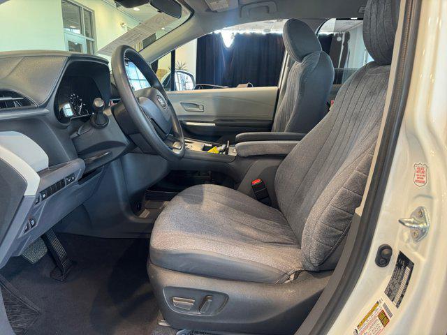 used 2023 Toyota Sienna car, priced at $36,284