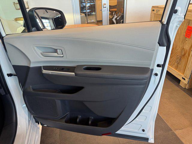 used 2023 Toyota Sienna car, priced at $36,284