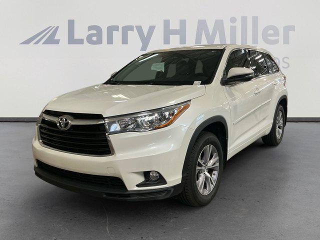 used 2016 Toyota Highlander car, priced at $24,996
