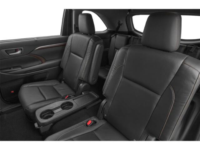 used 2014 Toyota Highlander car, priced at $17,996