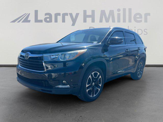 used 2014 Toyota Highlander car, priced at $17,996