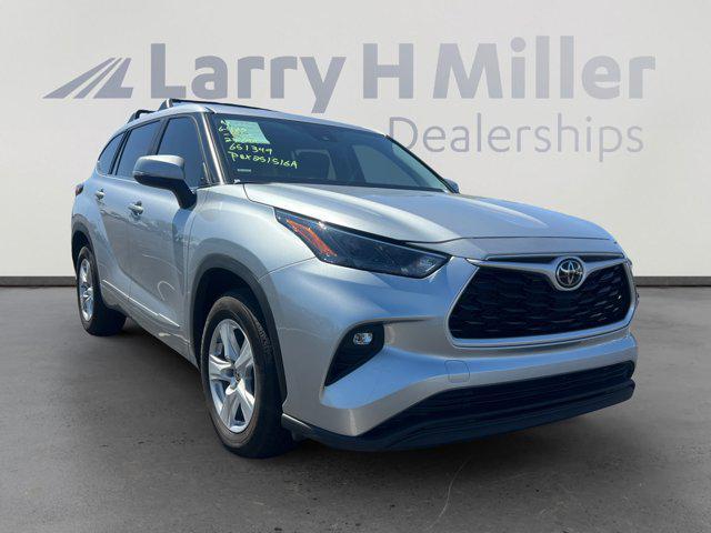 used 2023 Toyota Highlander car, priced at $29,332