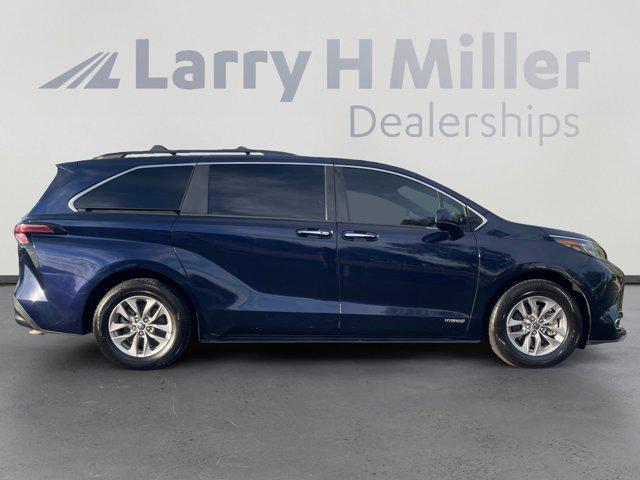 used 2021 Toyota Sienna car, priced at $34,894