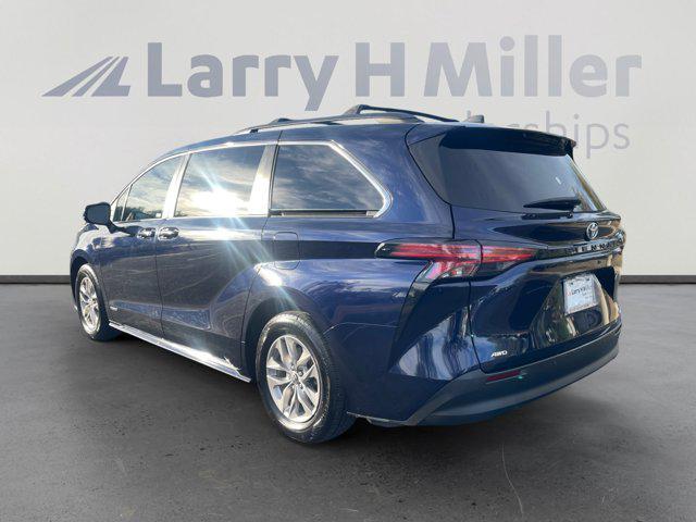 used 2021 Toyota Sienna car, priced at $34,894
