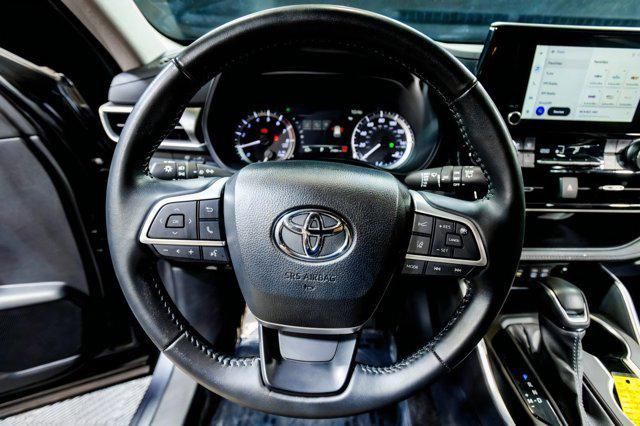 used 2024 Toyota Highlander car, priced at $39,475