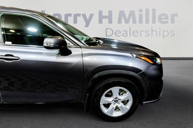 used 2024 Toyota Highlander car, priced at $39,475