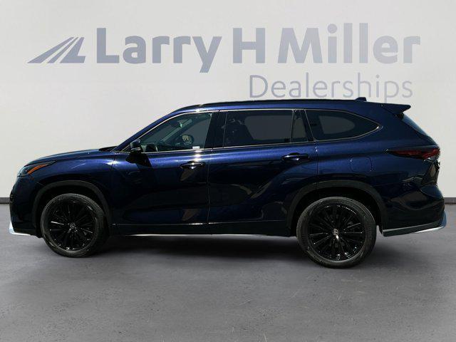 used 2024 Toyota Highlander car, priced at $42,348