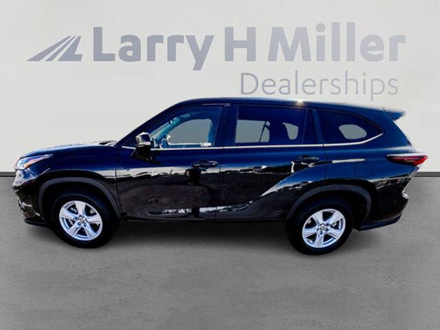 used 2024 Toyota Highlander car, priced at $37,503