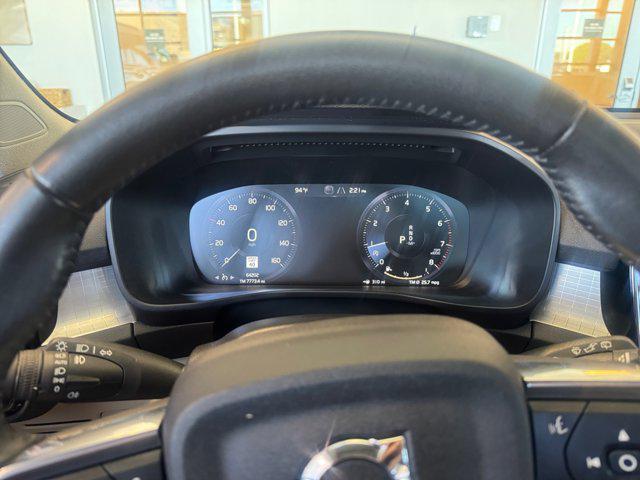 used 2021 Volvo XC40 car, priced at $22,995