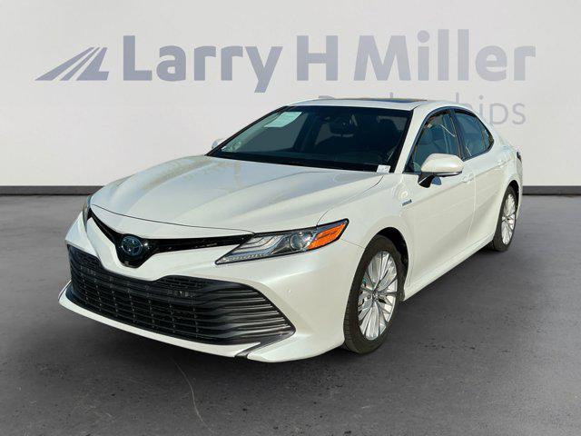 used 2018 Toyota Camry Hybrid car, priced at $24,996
