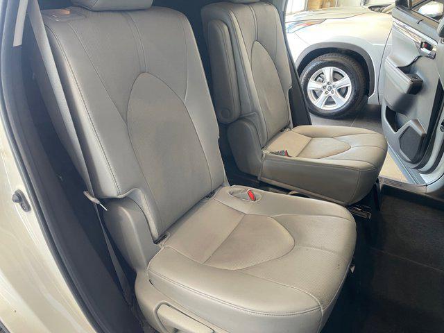 used 2024 Toyota Highlander car, priced at $47,592