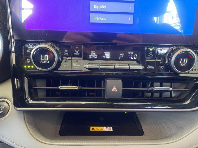 used 2024 Toyota Highlander car, priced at $47,592