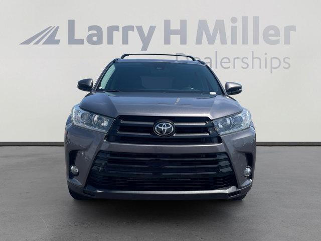 used 2018 Toyota Highlander car, priced at $21,455