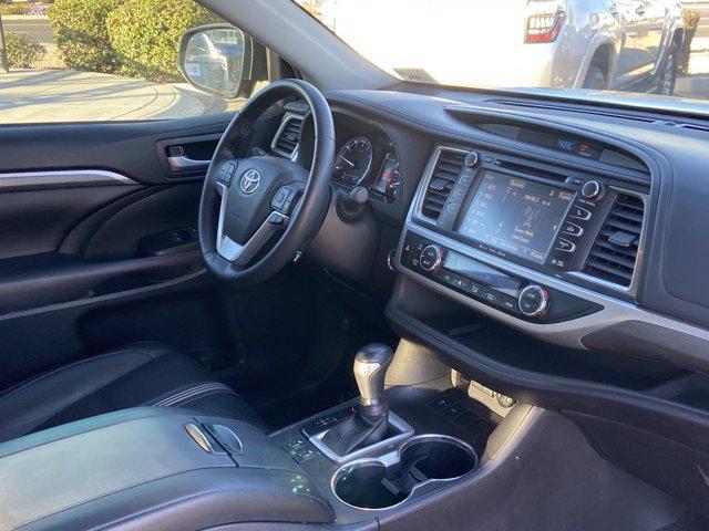 used 2018 Toyota Highlander car, priced at $22,994