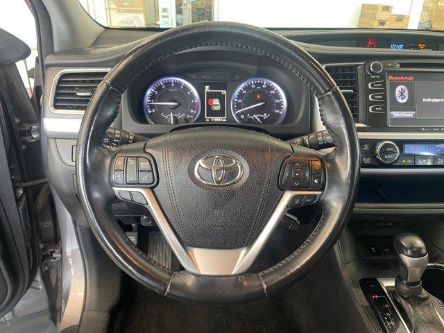 used 2018 Toyota Highlander car, priced at $21,455