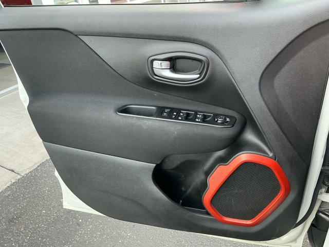 used 2020 Jeep Renegade car, priced at $18,994