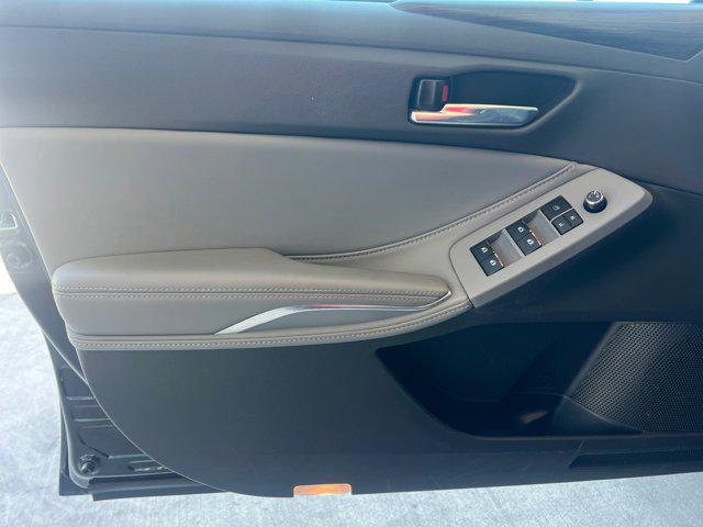 used 2021 Toyota Avalon Hybrid car, priced at $26,180
