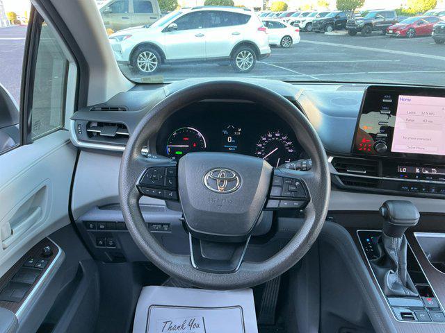 used 2023 Toyota Sienna car, priced at $33,632