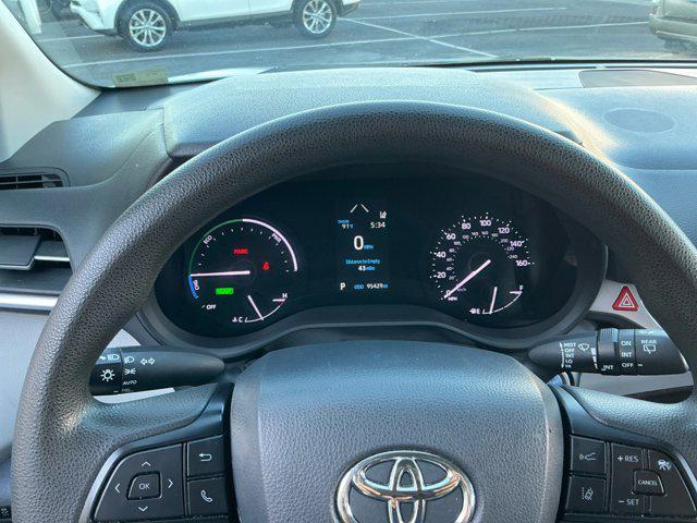 used 2023 Toyota Sienna car, priced at $33,632