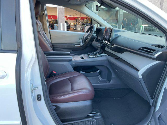used 2023 Toyota Sienna car, priced at $33,632