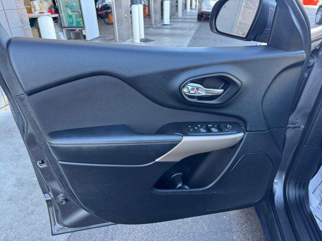 used 2017 Jeep Cherokee car, priced at $13,467