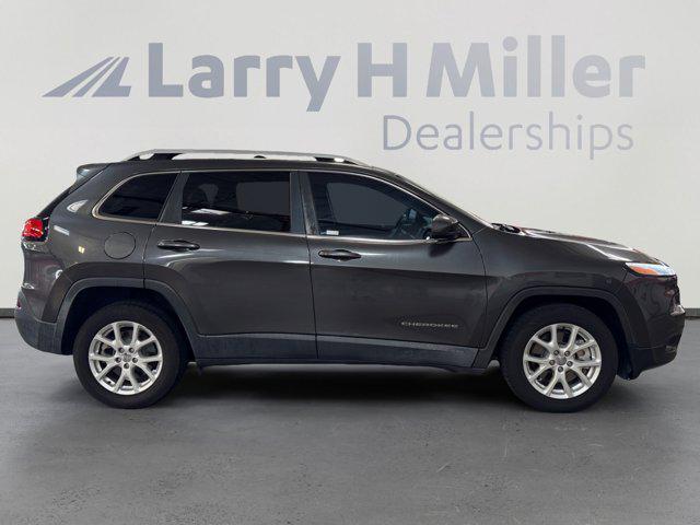 used 2017 Jeep Cherokee car, priced at $13,467