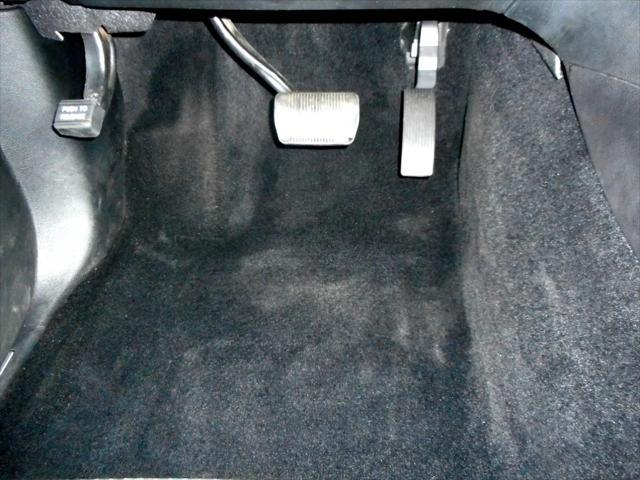 used 2014 Jeep Grand Cherokee car, priced at $10,995
