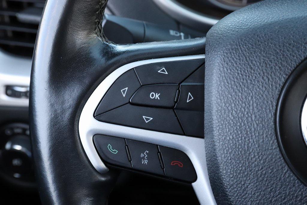 used 2016 Jeep Cherokee car, priced at $9,137