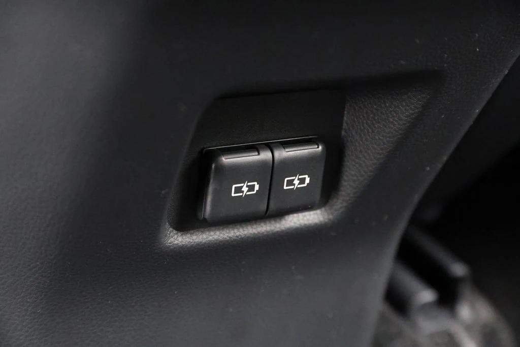 new 2025 Toyota RAV4 car, priced at $38,920