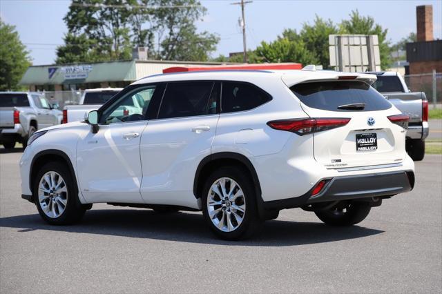 used 2021 Toyota Highlander Hybrid car, priced at $37,997