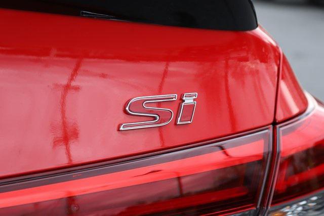 used 2022 Honda Civic Si car, priced at $29,717