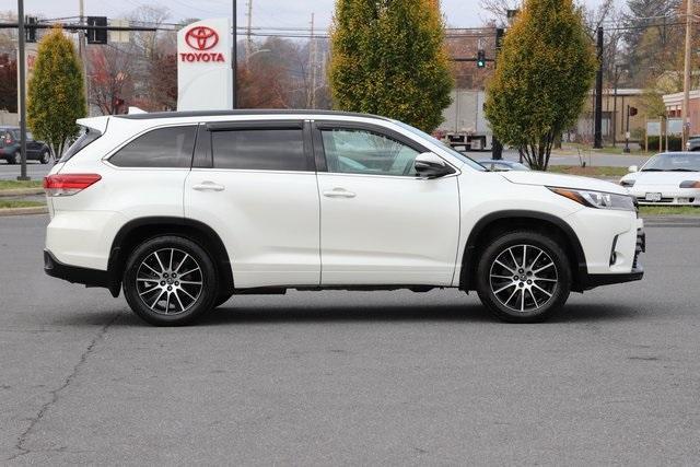 used 2017 Toyota Highlander car, priced at $15,247