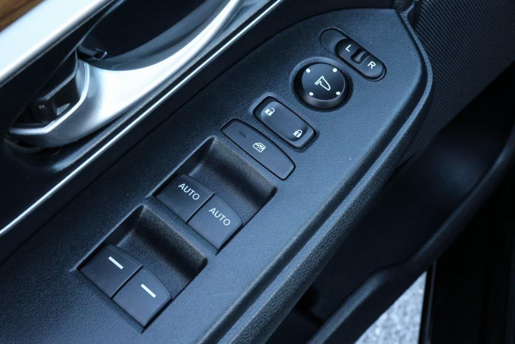 used 2018 Honda CR-V car, priced at $21,297