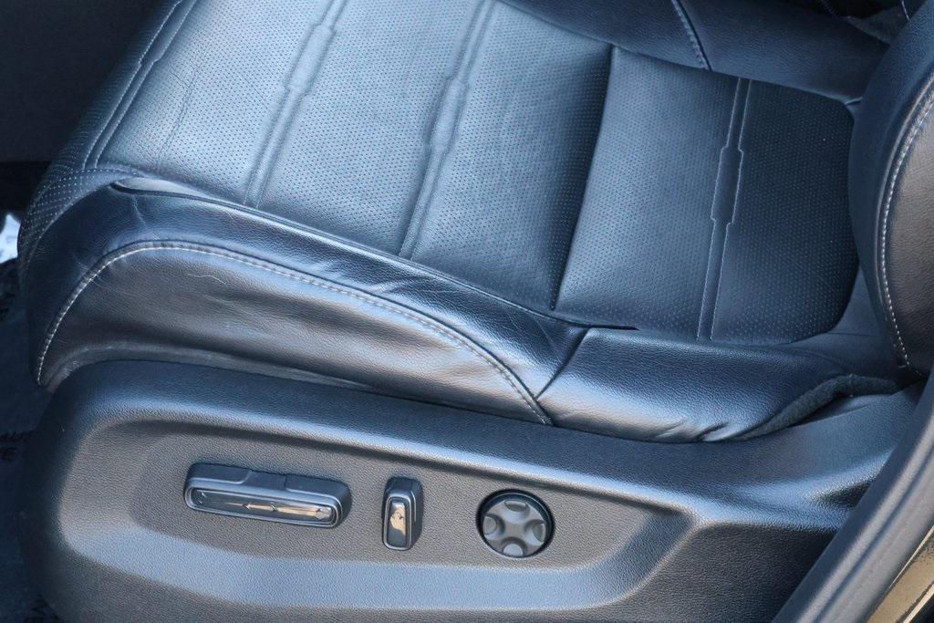 used 2018 Honda CR-V car, priced at $21,297