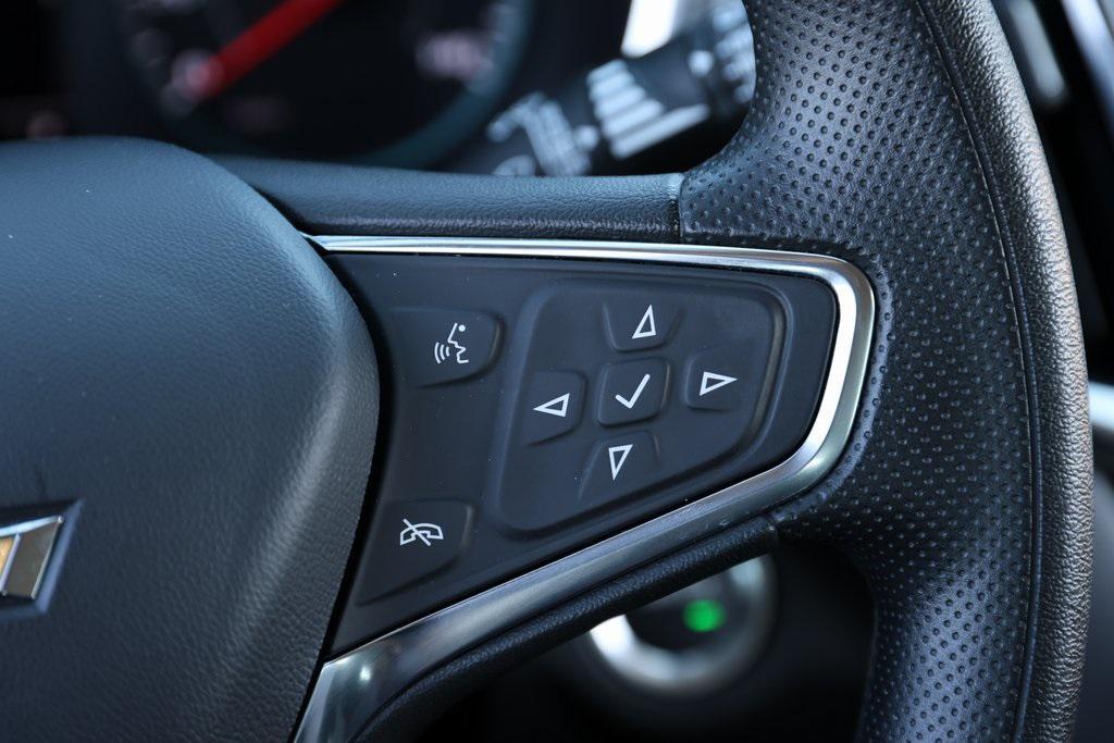 used 2024 Chevrolet Equinox car, priced at $21,387