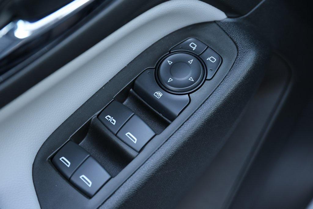 used 2024 Chevrolet Equinox car, priced at $21,387