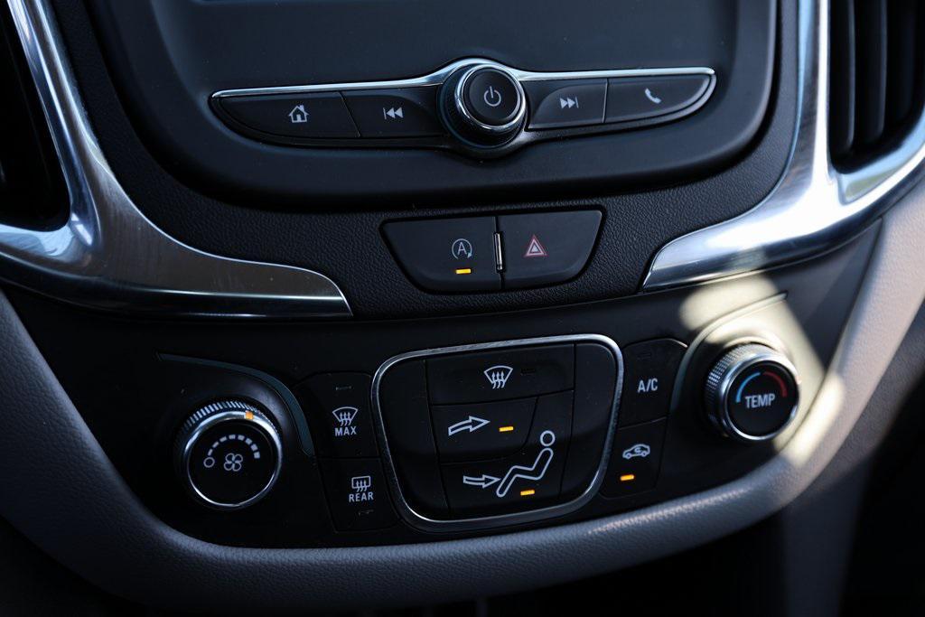 used 2024 Chevrolet Equinox car, priced at $21,387