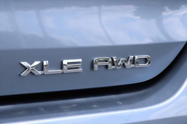used 2021 Toyota Highlander car, priced at $36,497