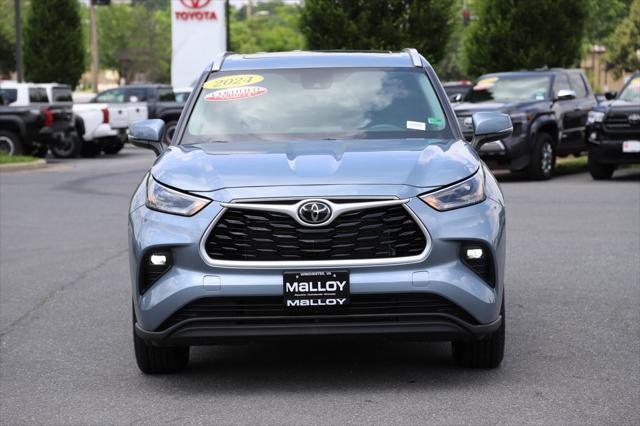 used 2024 Toyota Highlander car, priced at $43,887