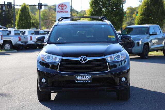 used 2016 Toyota Highlander car, priced at $22,497