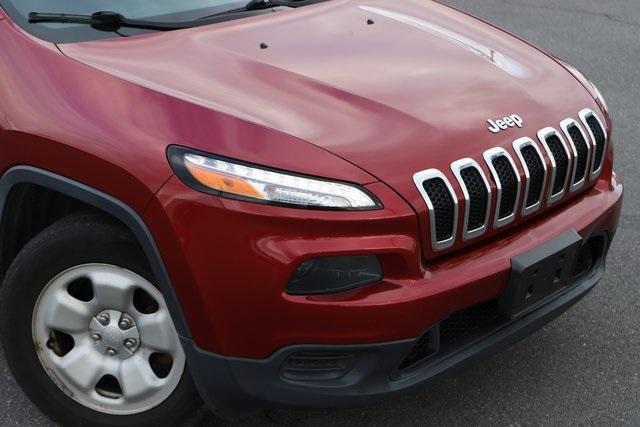 used 2017 Jeep Cherokee car, priced at $10,247