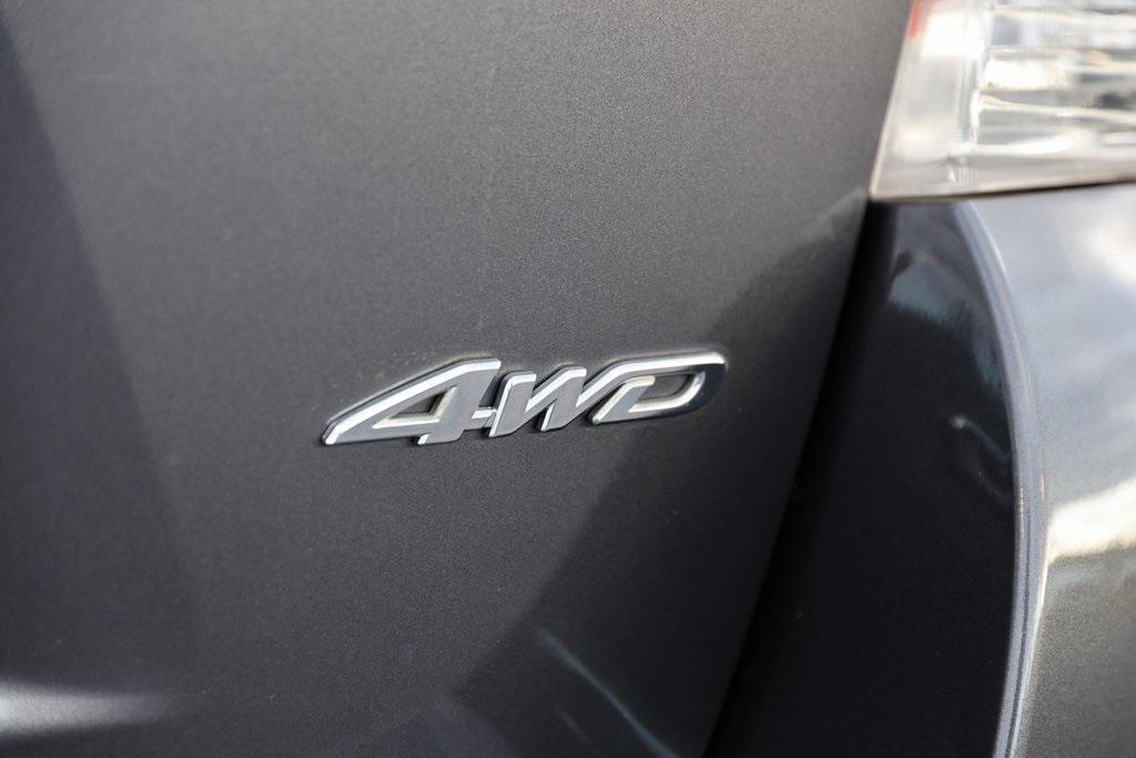 used 2013 Toyota Highlander car, priced at $11,997