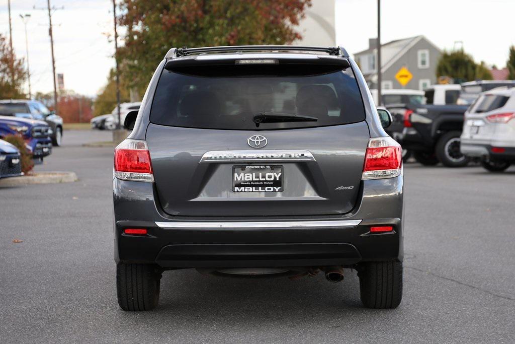 used 2013 Toyota Highlander car, priced at $11,997