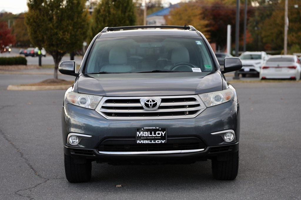 used 2013 Toyota Highlander car, priced at $11,997