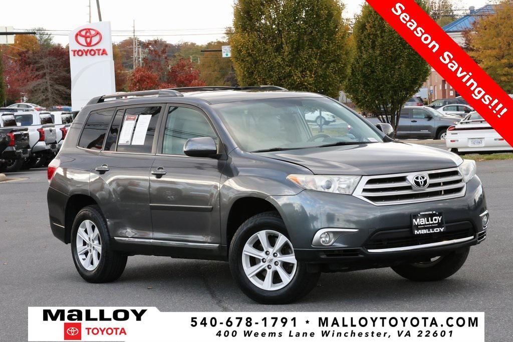 used 2013 Toyota Highlander car, priced at $11,997