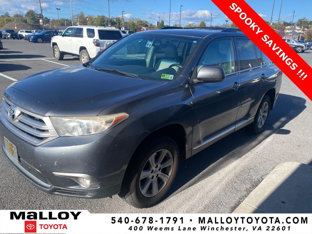 used 2013 Toyota Highlander car, priced at $12,497