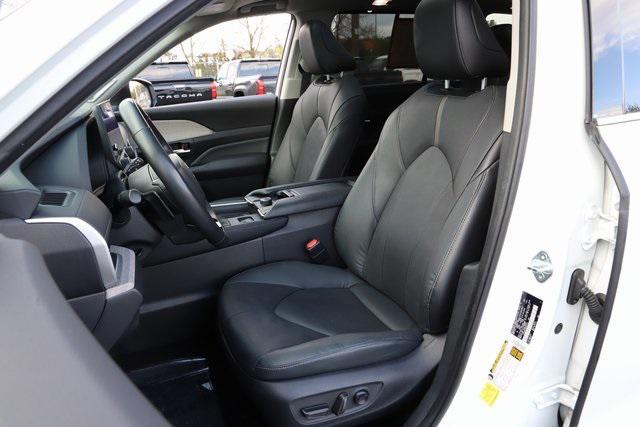 used 2024 Toyota Grand Highlander car, priced at $54,997